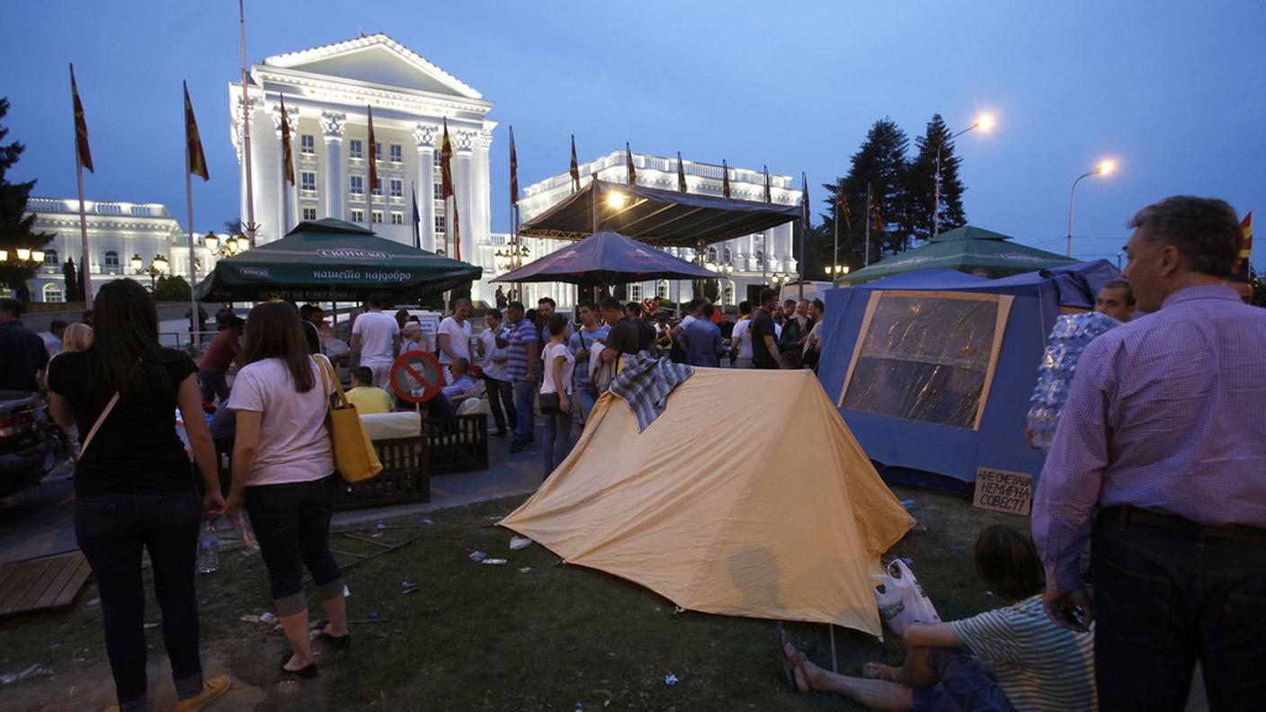 L'opposizione manifesta a Skopje