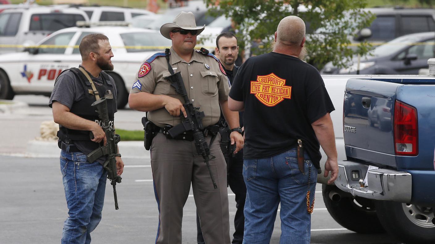 Polizia in azione a Waco in Texas