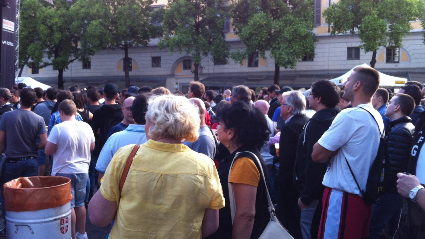L'incontro ha catalizzato un pubblico vario e con tante donne davanti allo schermo