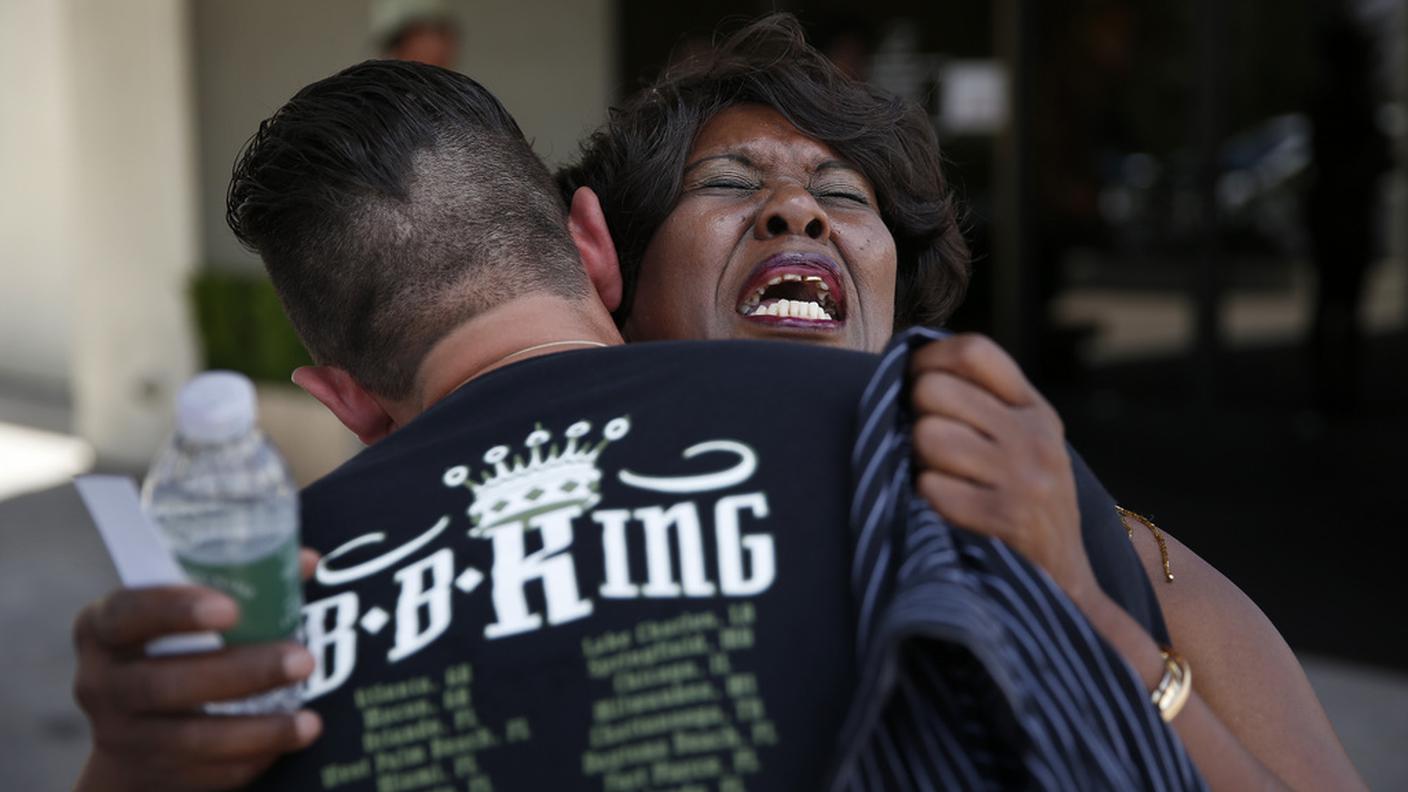 La cerimonia funebre per B.B. King
