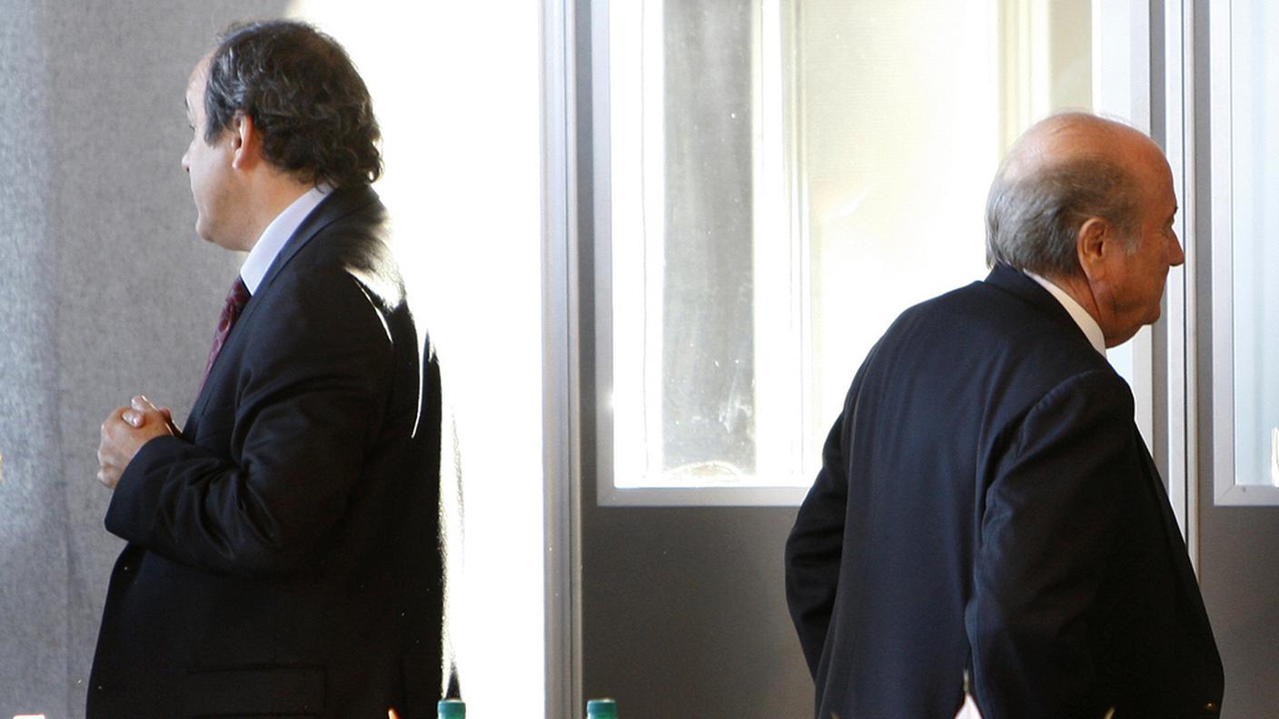 Platini da una parte, Blatter dall'altra