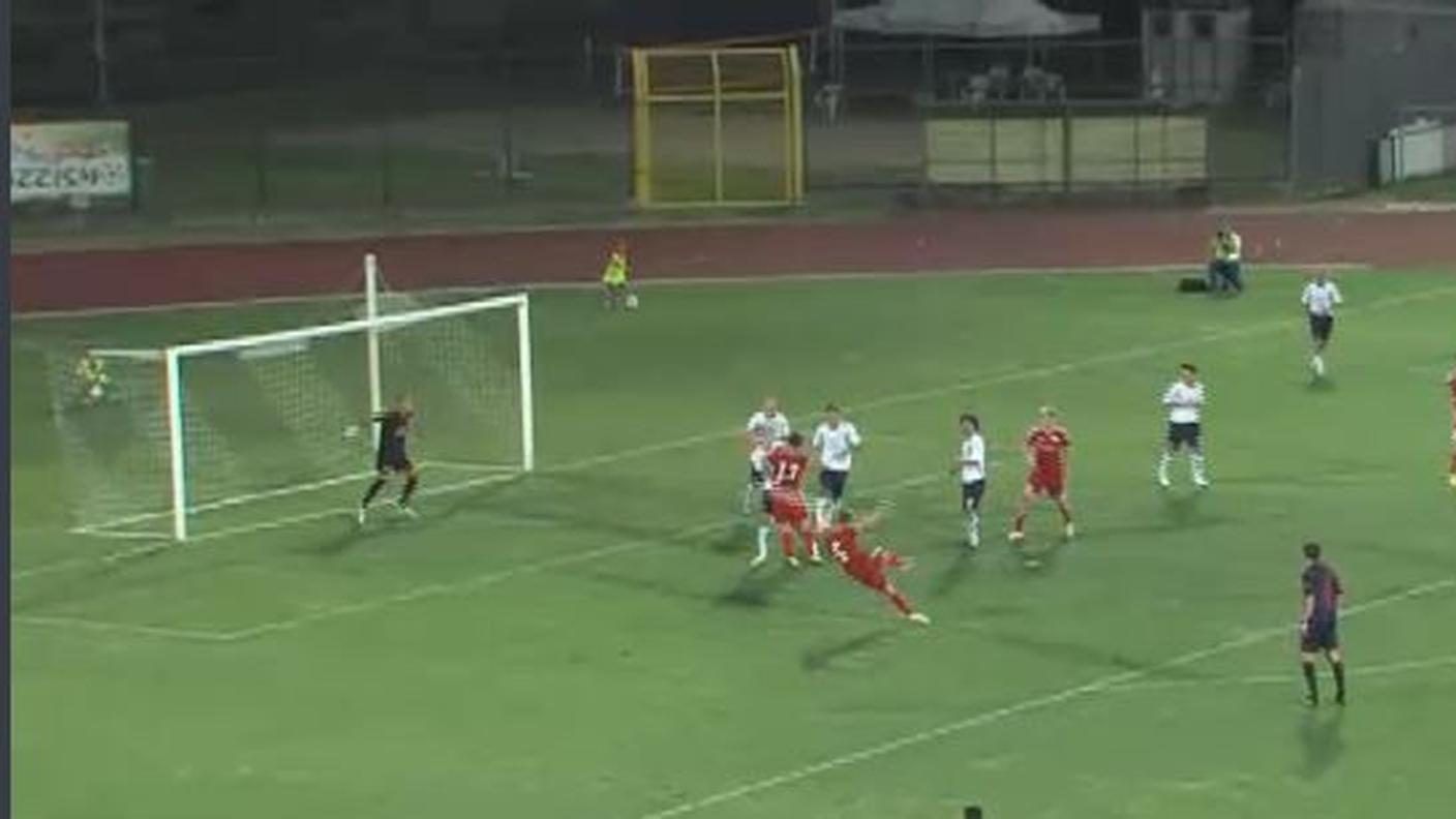Contro La Fiorita un'altra botta al volo su calcio d'angolo