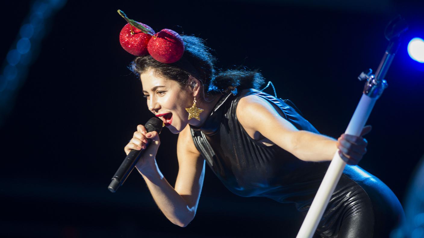 Un momento del concerto di Marina and The Diamonds