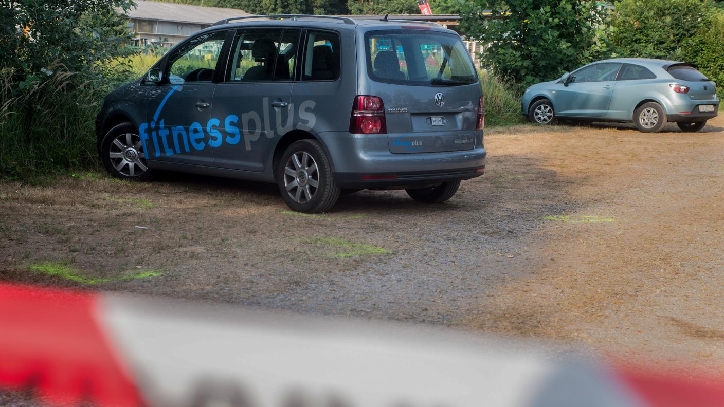 L'auto dove si è consumata la tragedia