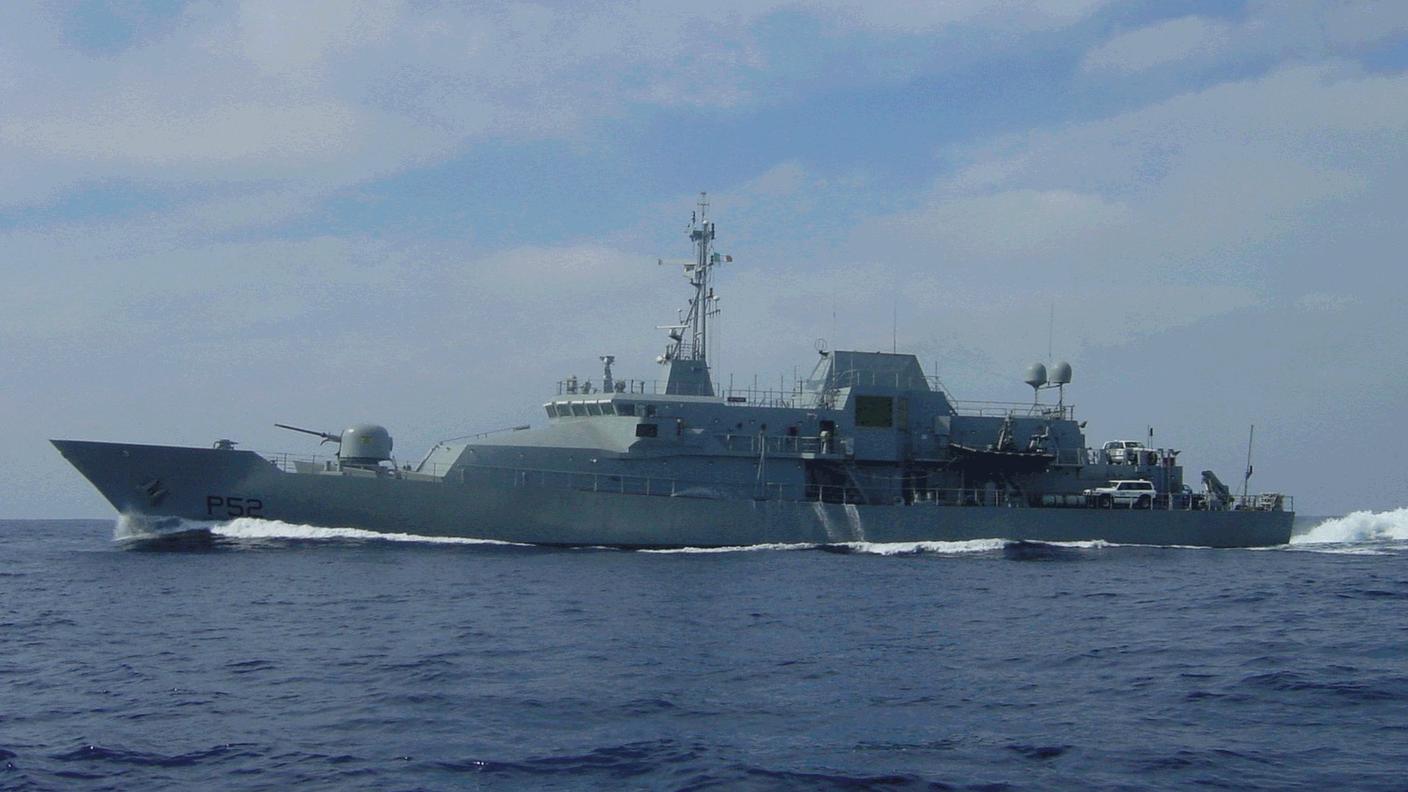 La prima nave ad arrivare sul posto è stata la Le Niamh della Marina irlandese