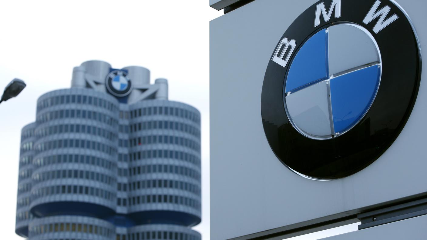BMW sta verificando se Google ha violato i suoi diritti per "Alphabet"