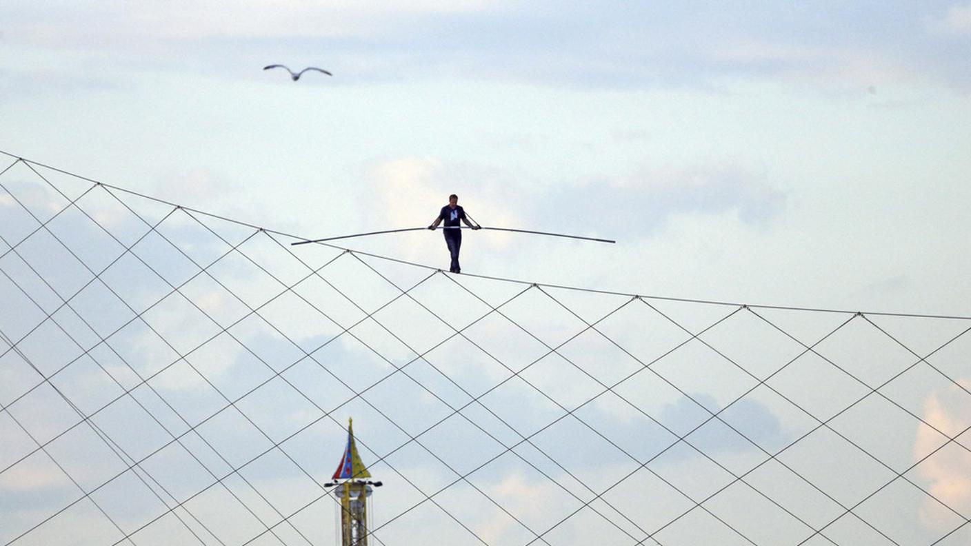 Nuova impresa per Nik Wallenda 