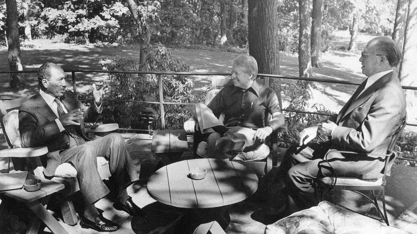 Un momento di relax a Camp David per Sadat, Carter e Beghin