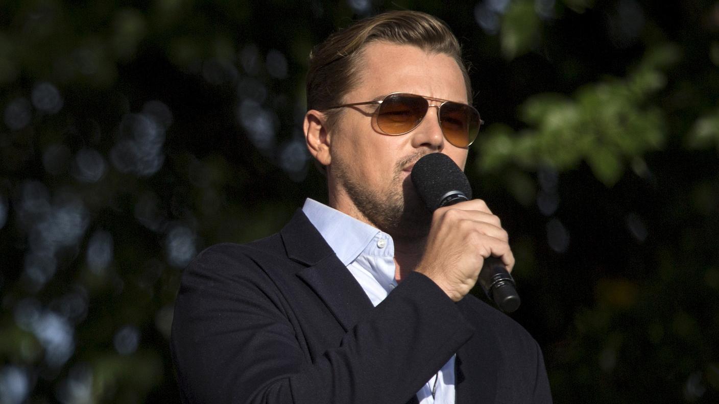 Leonardo DiCaprio parla sul palco del Global Citizen Festival