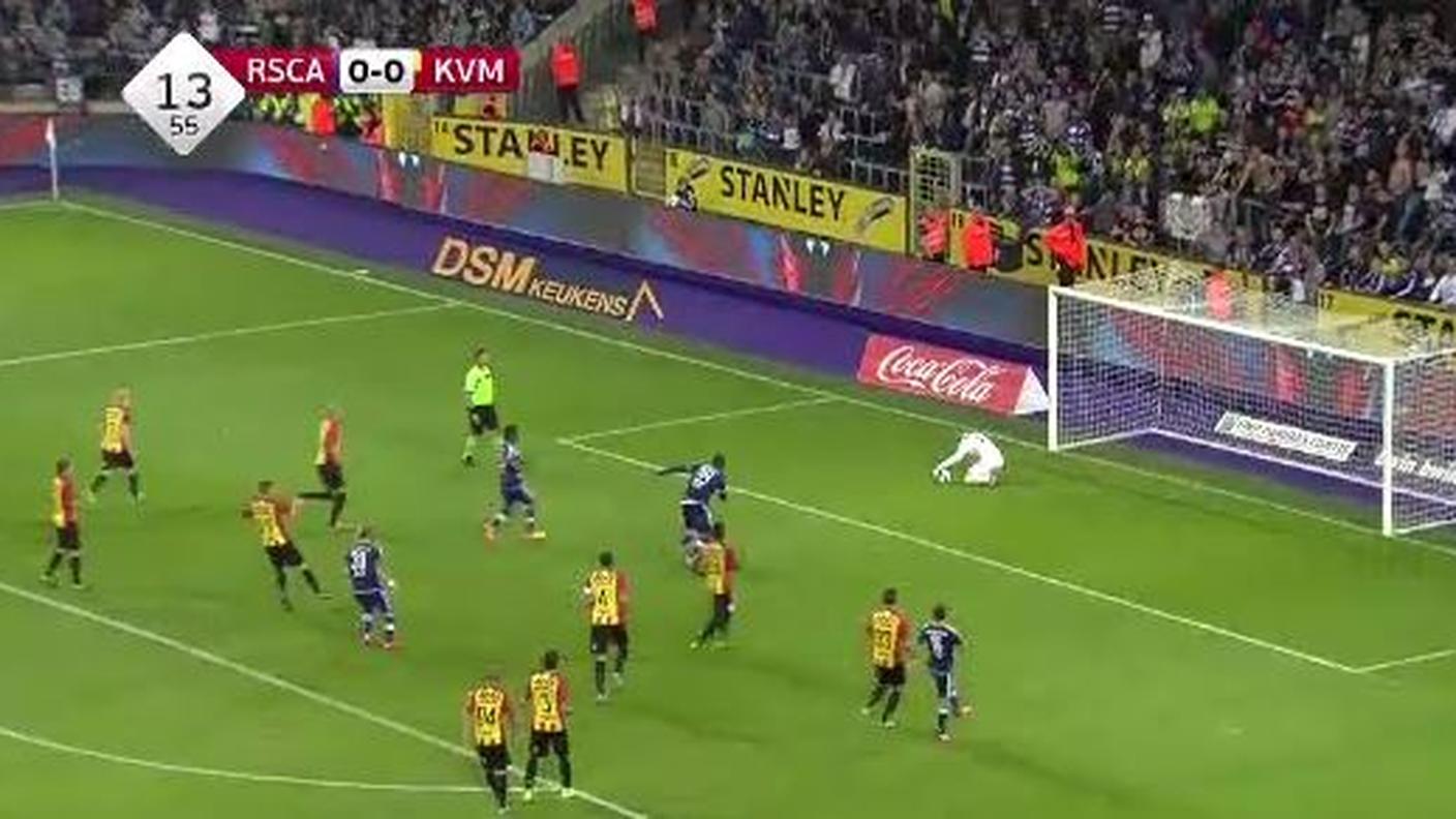 Il portiere Gillet, il nuovo eroe del Malines