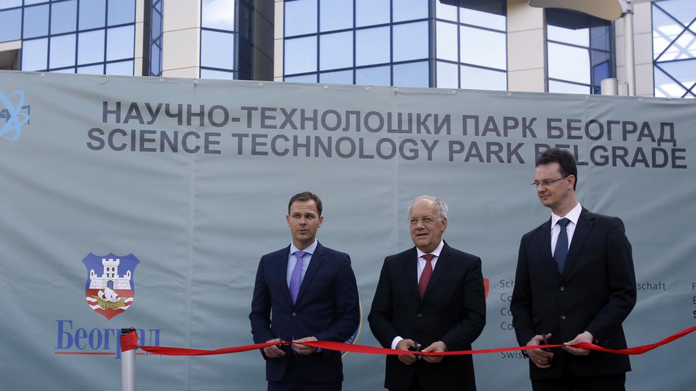 Schneider-Ammann ha anche preso parte all'inaugurazione di un parco tecnologico a Belgrado