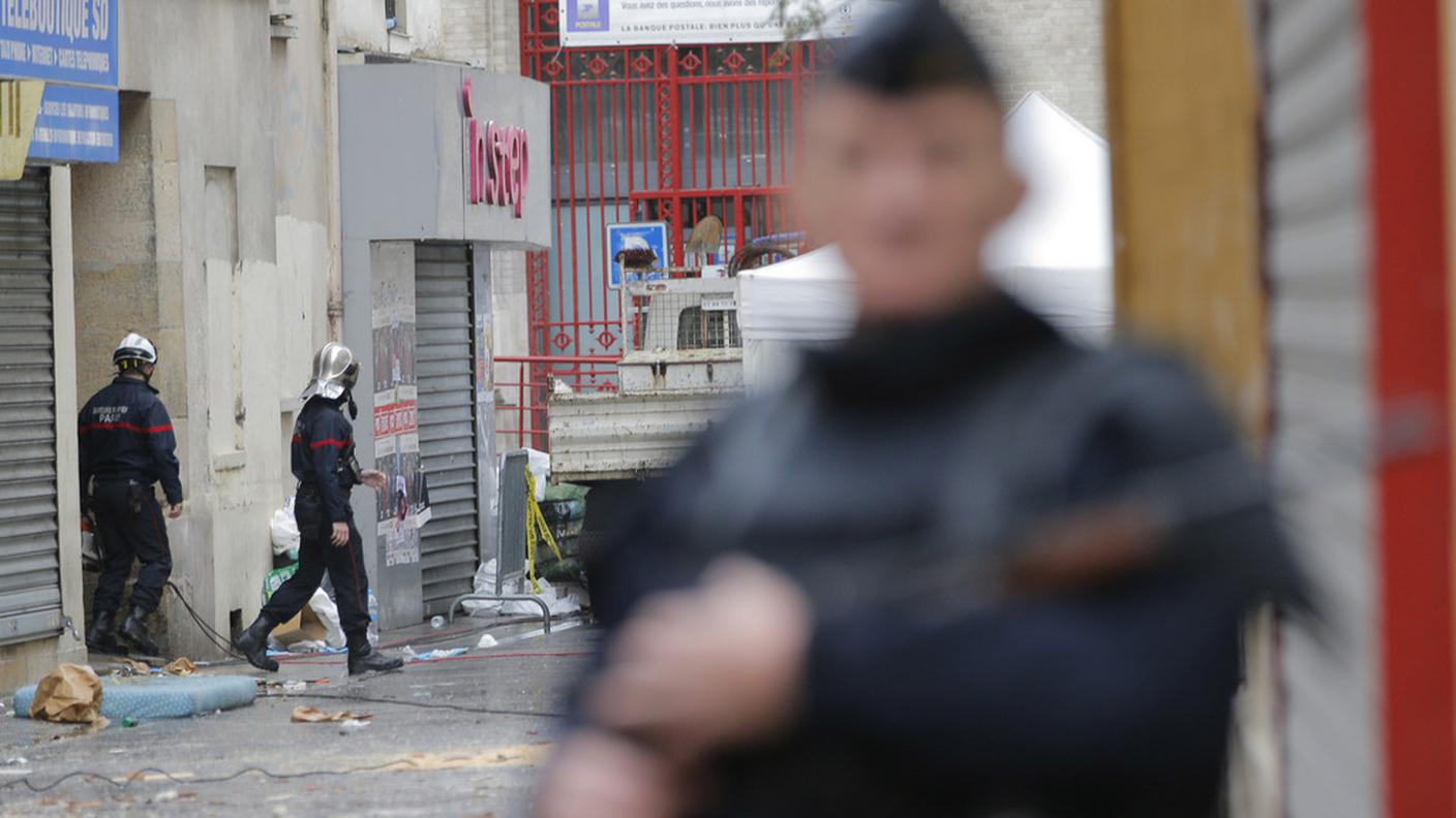 Polizia in stato di allerta