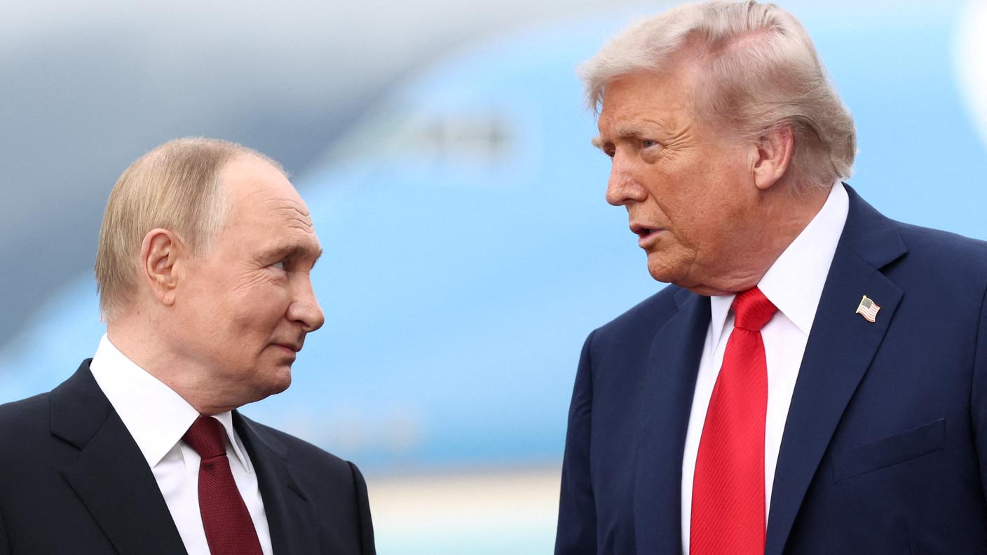 2025-08-15T193932Z_124117945_RC2R7GAUJVV0_RTRMADP_3_UKRAINE-CRISIS-SUMMIT.JPG