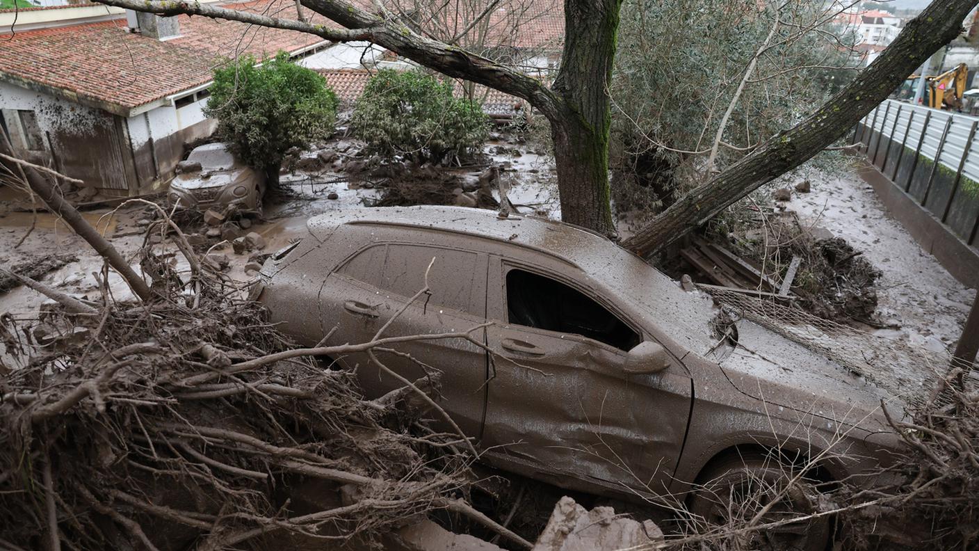 Le autorità portoghesi confermano che, nonostante le difficoltà, il voto non verrà rinviato su scala nazionale