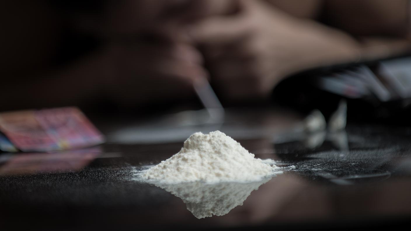 Fermato con circa 100 grammidi cocaina