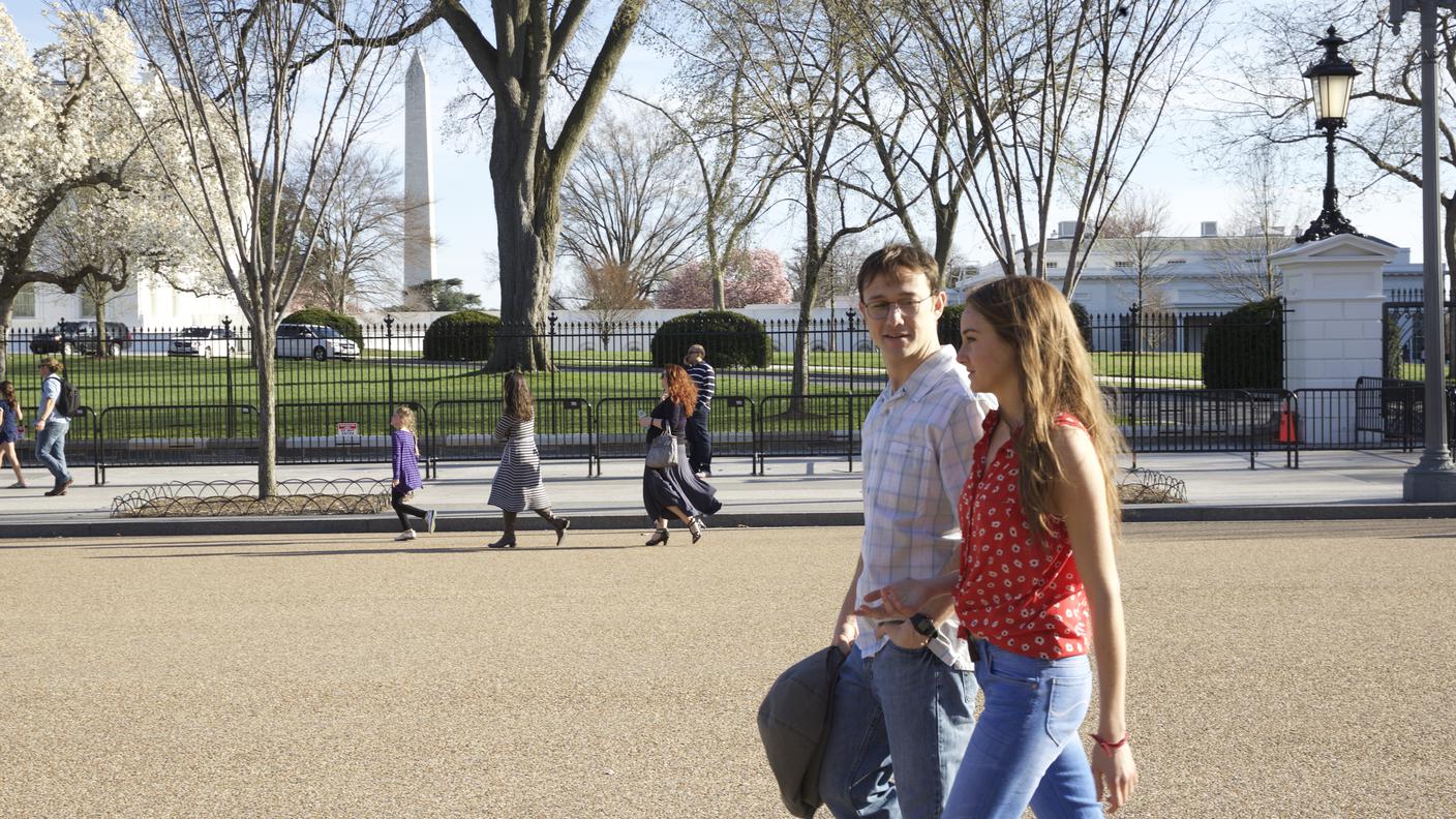 Un'immagine delle riprese di "Snowden" a Washington