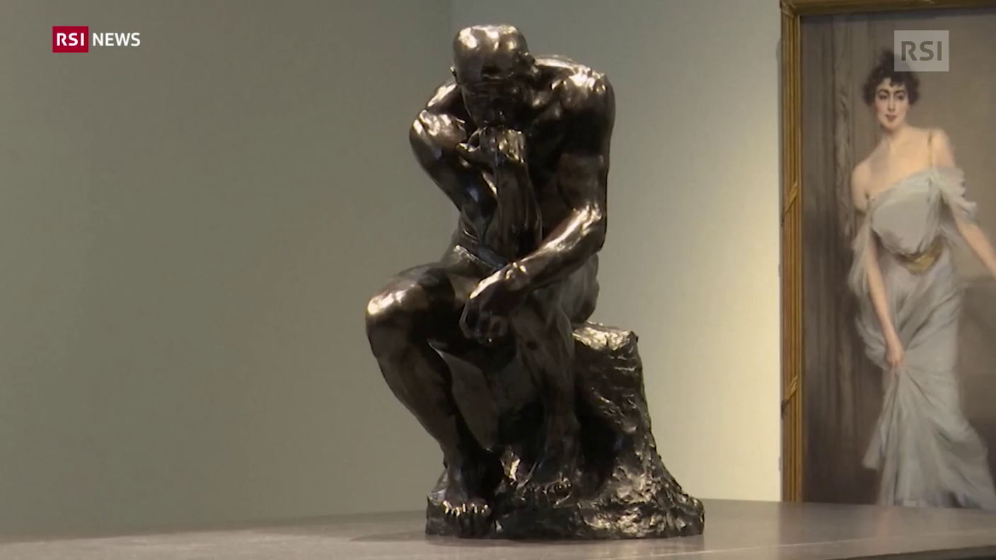 Il pensatore di Rodin esposto al Louvre Abu Dhabi