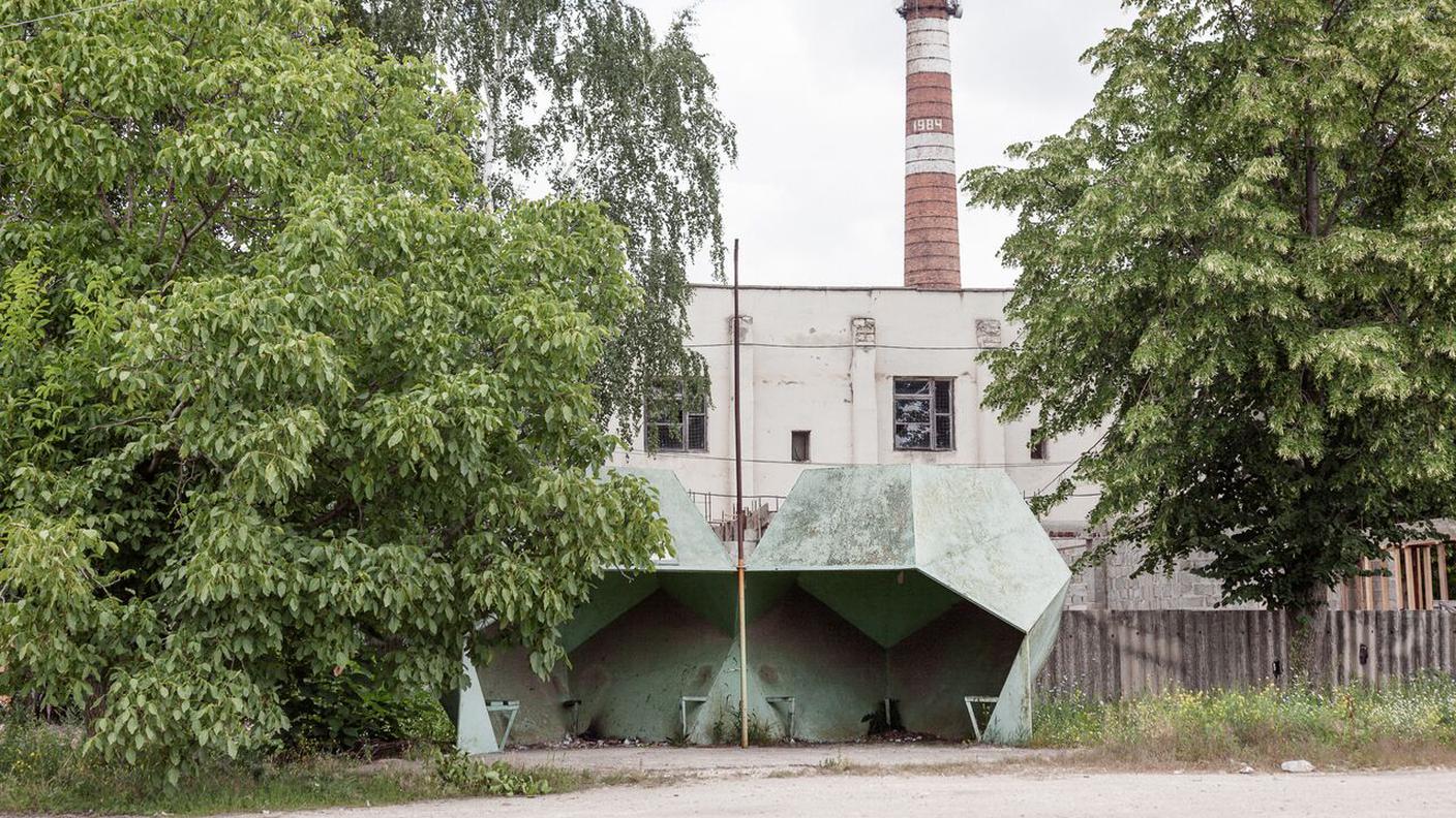 Christopher Herwig - Soviet Bus Stops