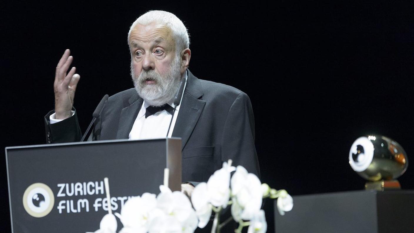 Il regista britannico Mike Leigh alla cerimonia finale