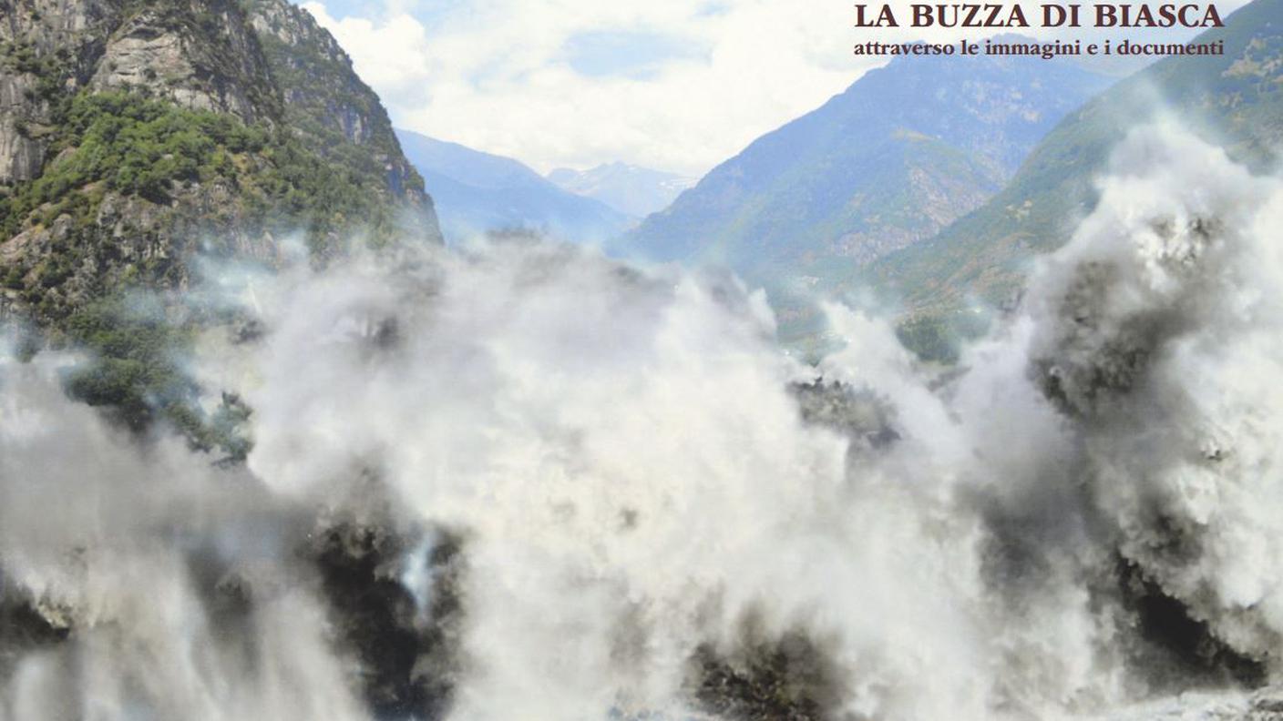 Un fotomontaggio che raffigura l'ondata devastatrice