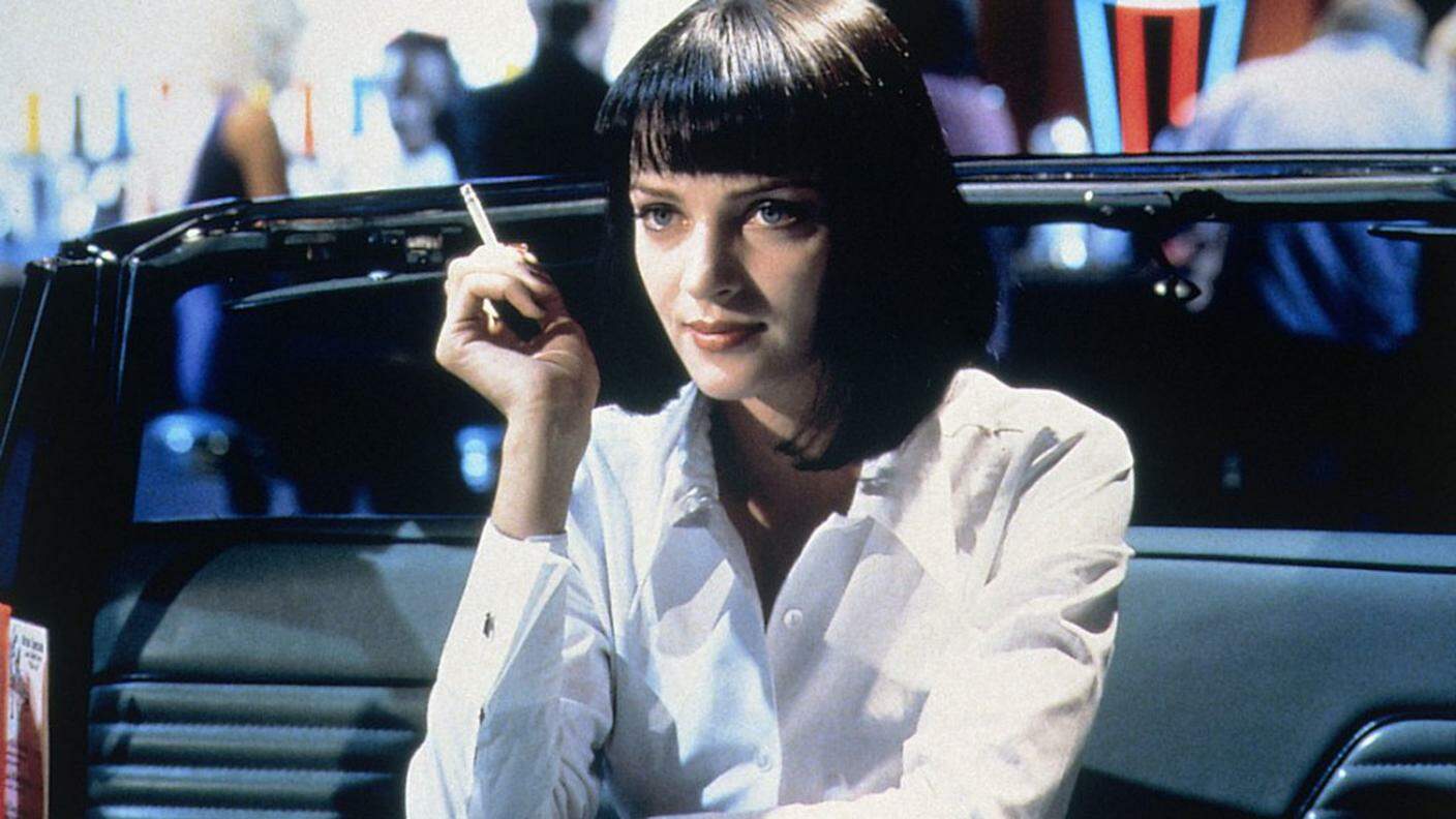Uma Thurman fumatrice in "Pulp Fiction" (1994) 