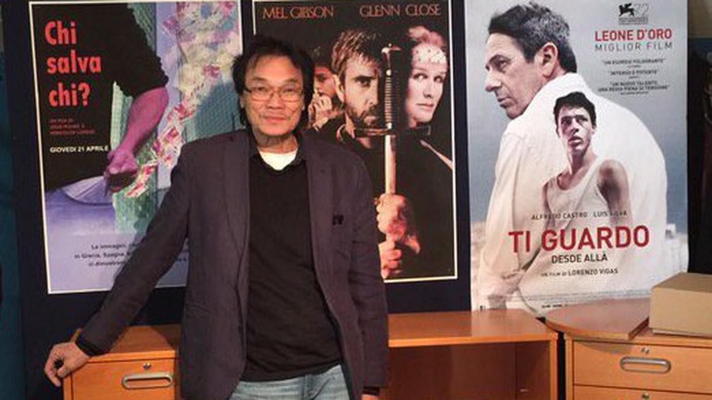 Maurice Nguyen alla cassa del cinema Lux