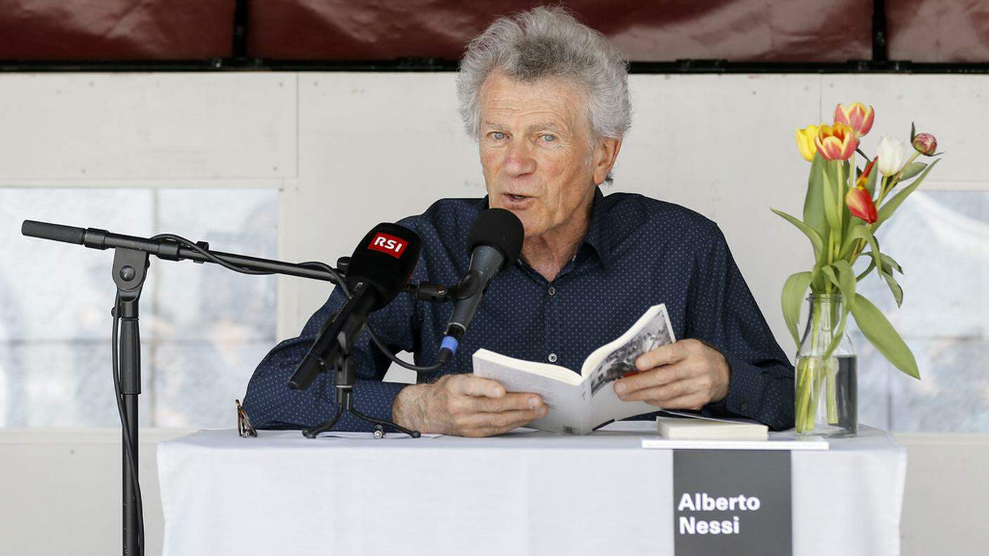 Alberto Nessi ha ricevuto il Gran premio del libro 2016