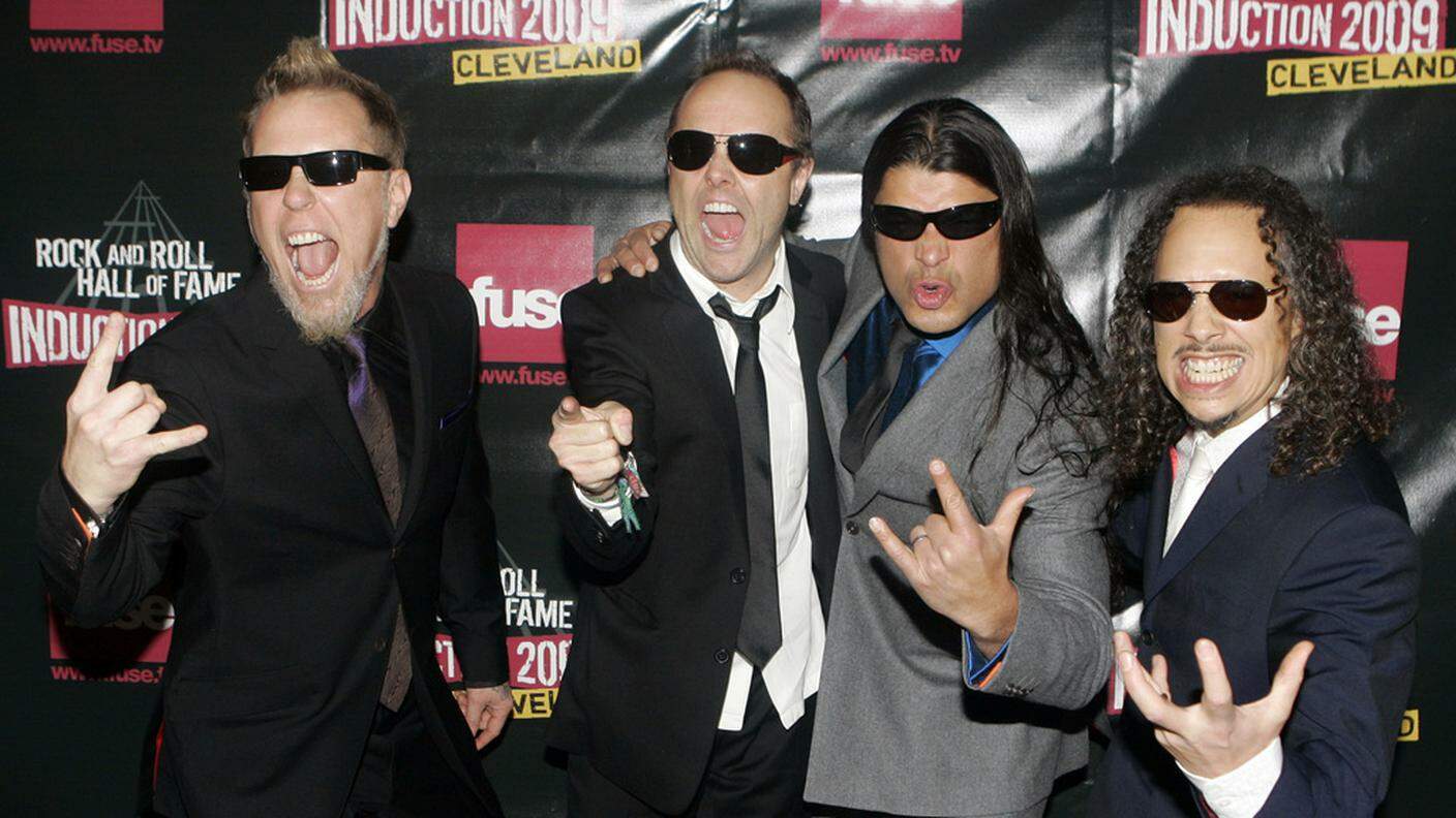 I Metallica in un'immagine scattata nel 2009; Hatfield è il primo a sinistra 