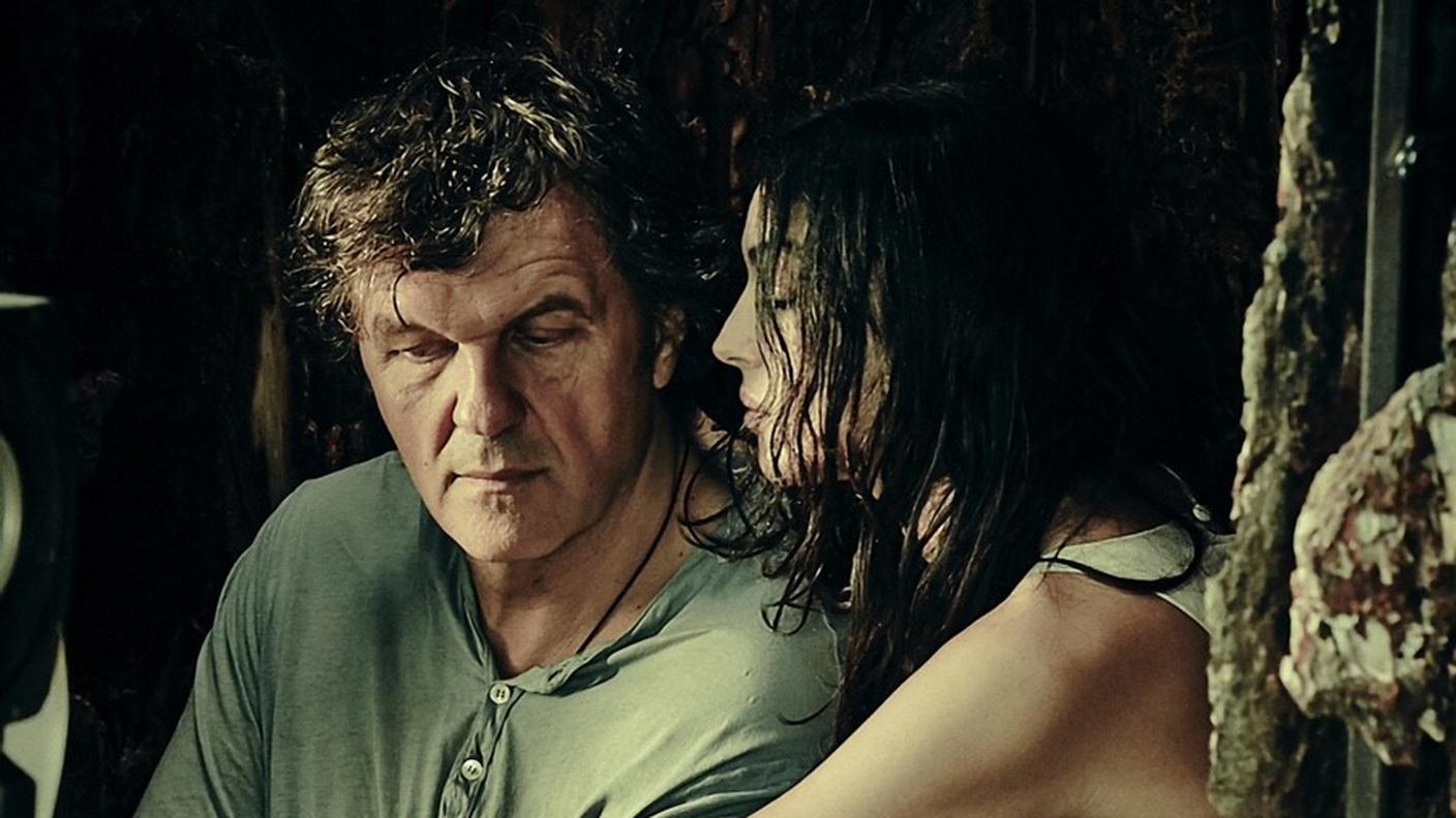 Kusturica e la Bellucci in Sulla via lattea