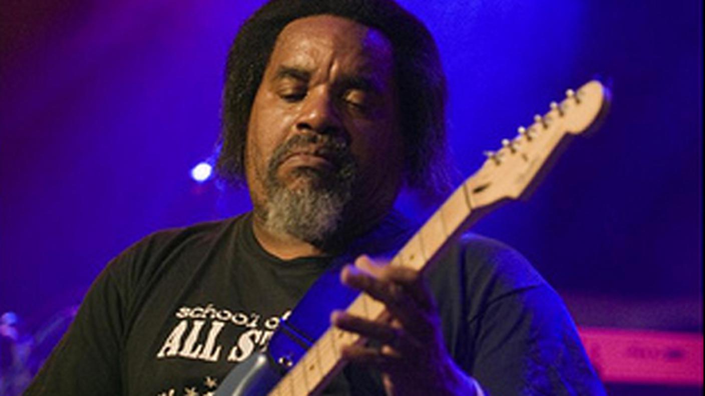 Ike Willis