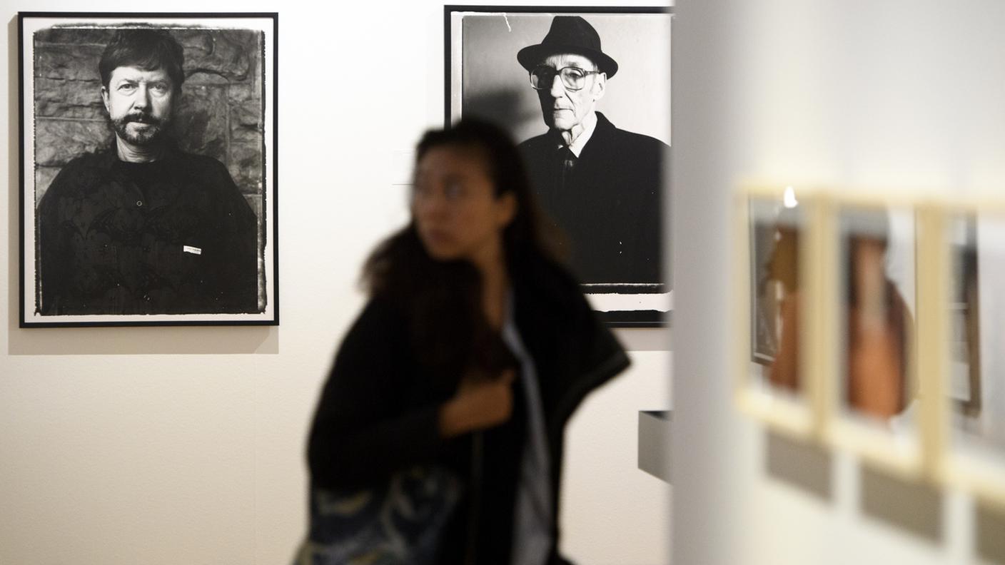 William Burroughs e Tom Robbins in due degli scatti del'artista