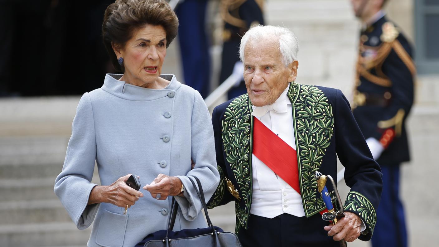 D'Ormesson con la moglie dopo una cerimonia all'Académie française nel 2015