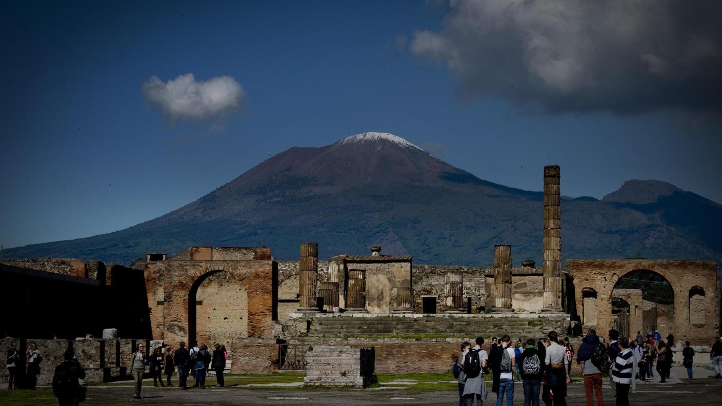 crollo 7 pompei 3.3.2014 ansa.jpg