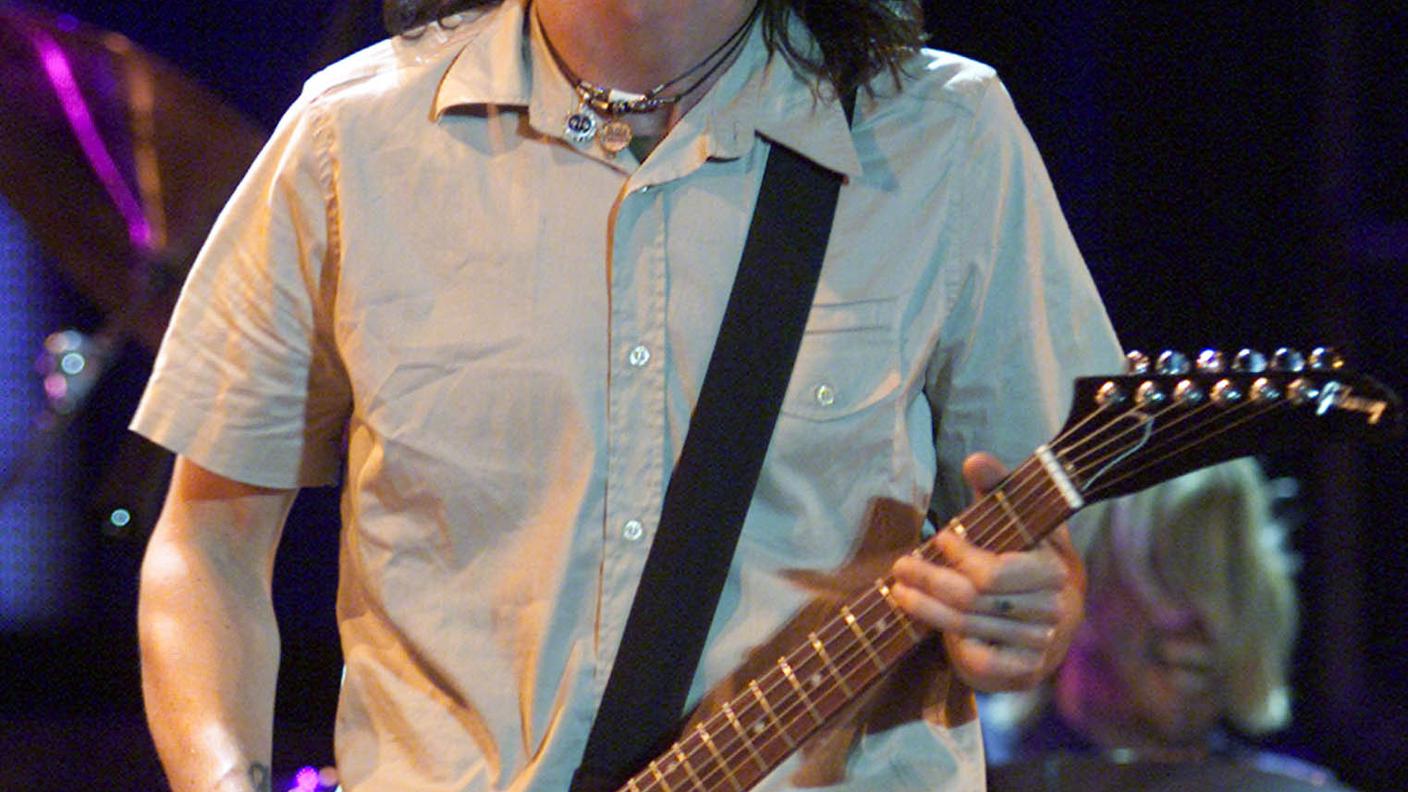 grohl foo fighters re.jpg