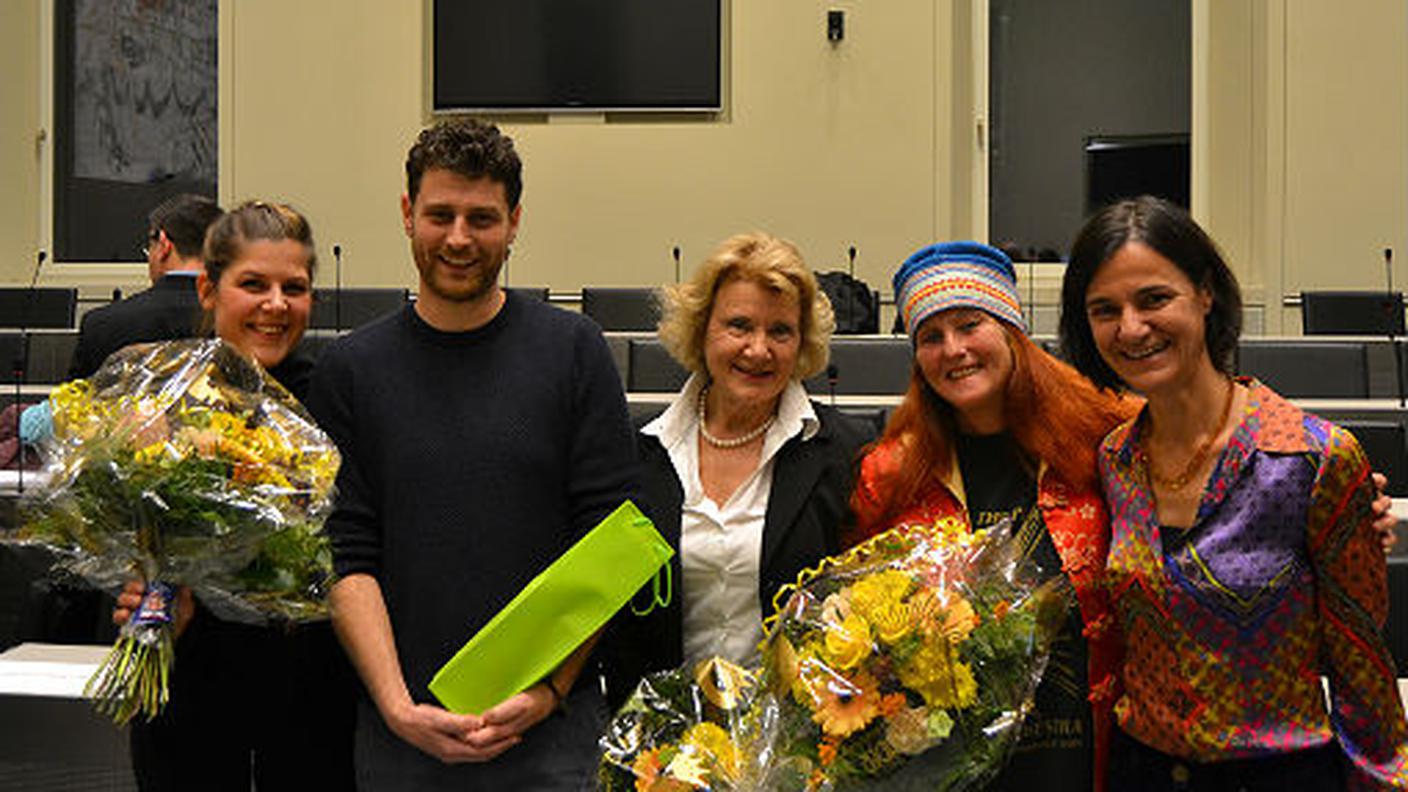I premiati con la presidnete della PGI Paola Gianoli