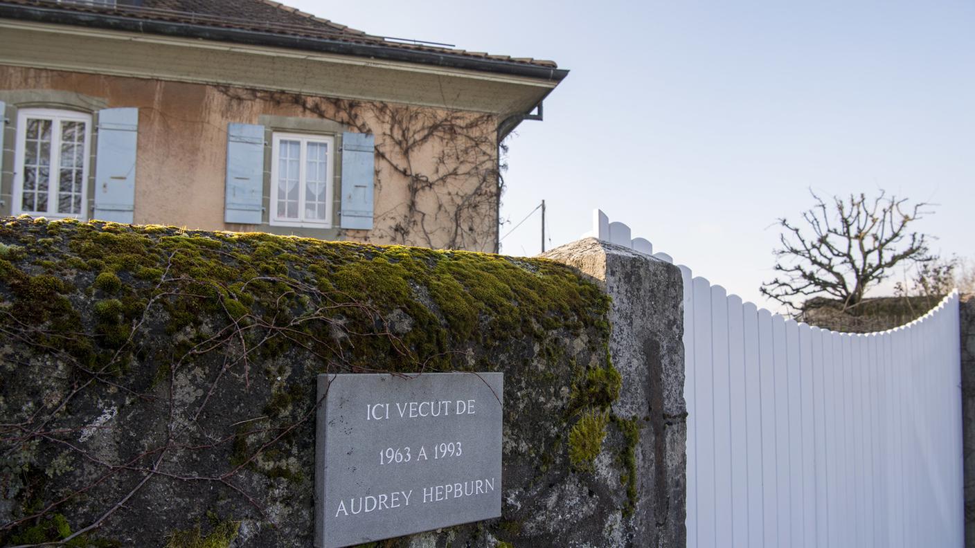 La villa di Audrey Hepburn a Tolochenaz è stata messa in vendita