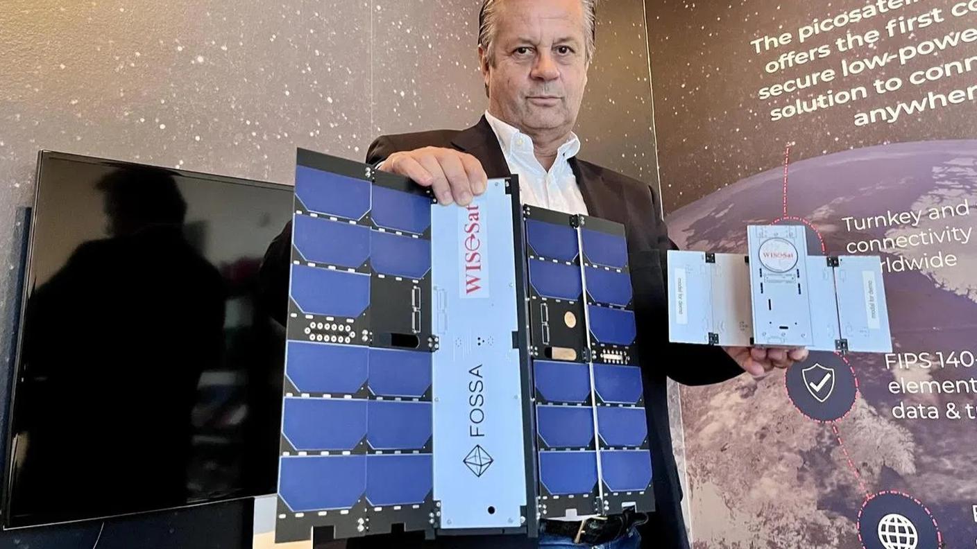 Satellite.jpg