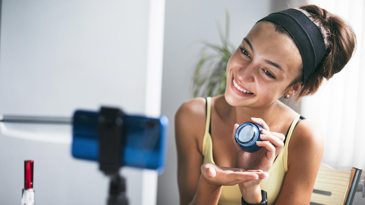 I prodotti di bellezza promossi non sono testati o pensati per l’uso su pelli giovani e potrebbero avere effetti dannosi per la salute