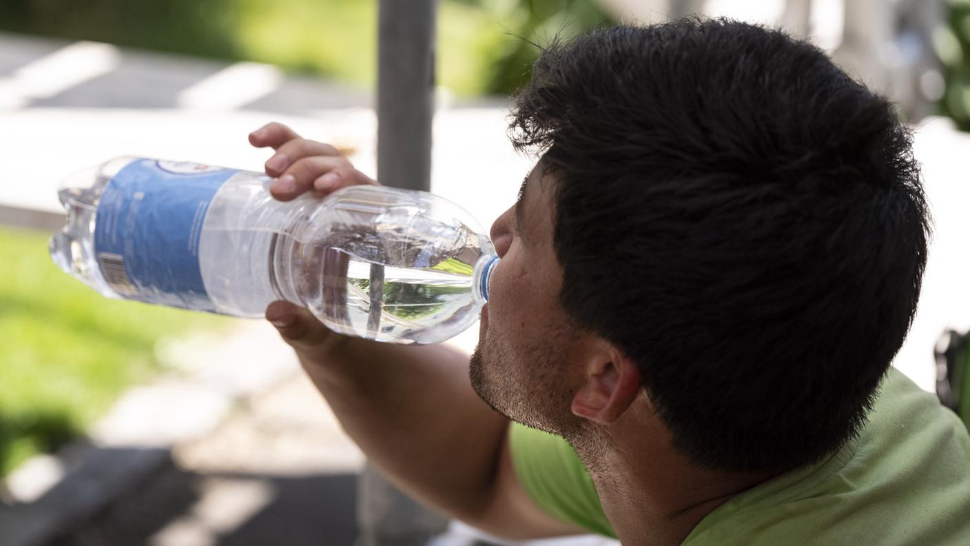 Le alte temperature presentano rischi per la salute e fanno aumentare il rischio di incidenti sul lavoro