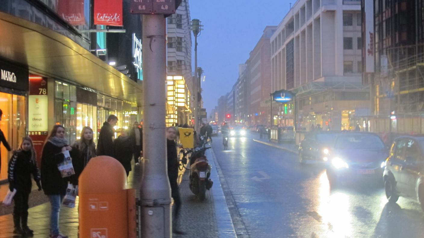 Friedrichstrasse, una delle arterie del quartiere Mitte