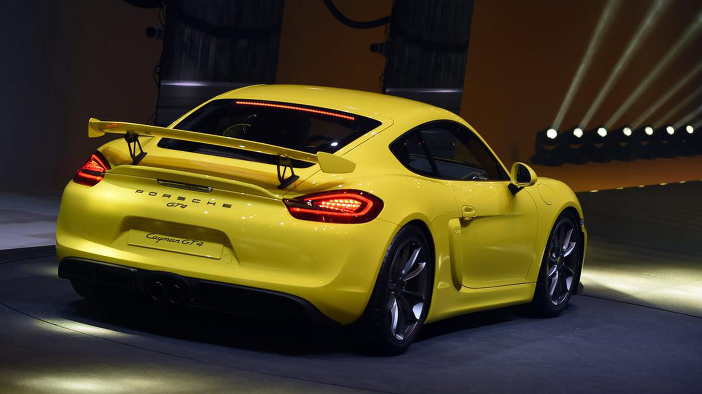 Porsche Cayman GT4