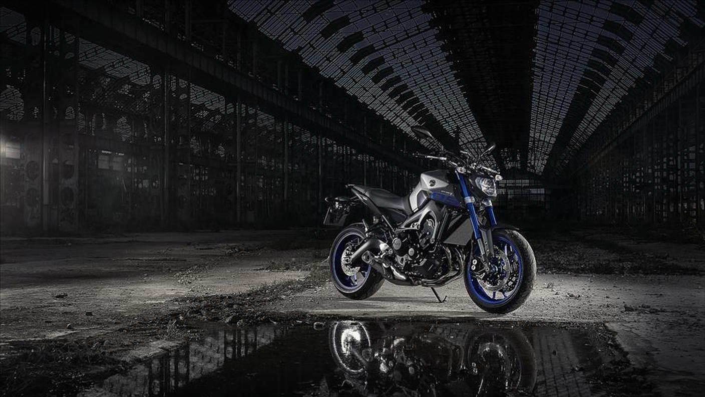Versione cromatica Race Blu, quella del test