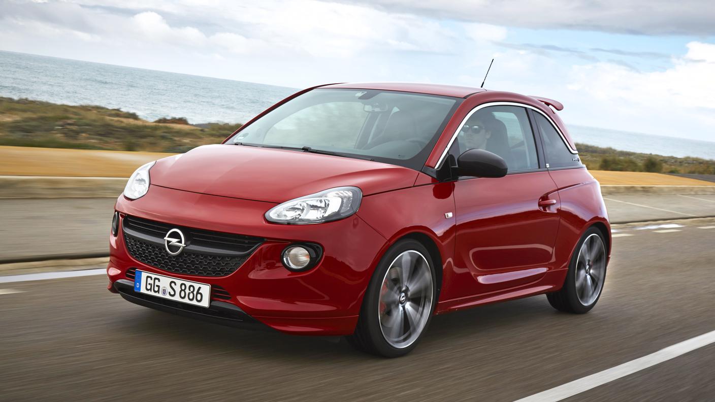 L'Opel Adam S è una vivace sportiva "tascabile" venduta da 25'300 franchi