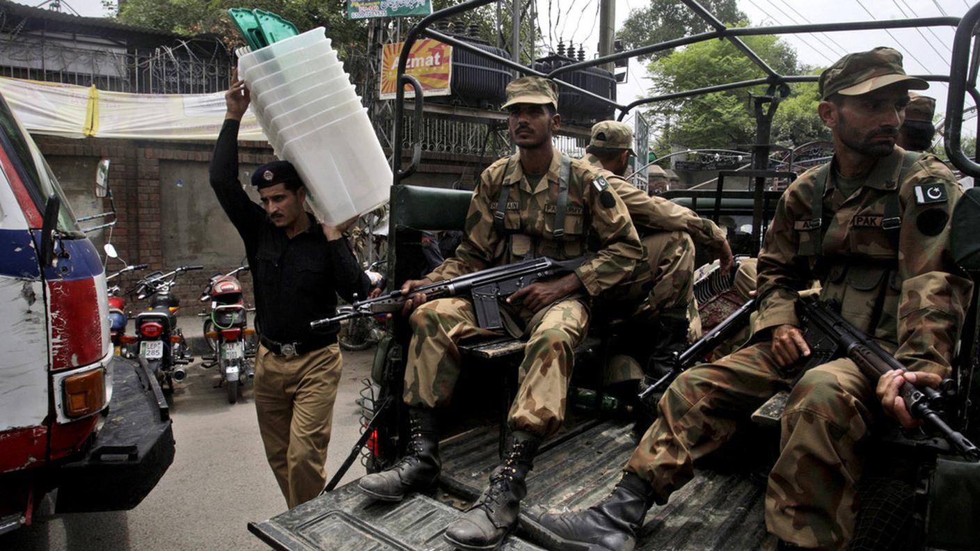 Elezioni Pakistan 13 ky.JPG