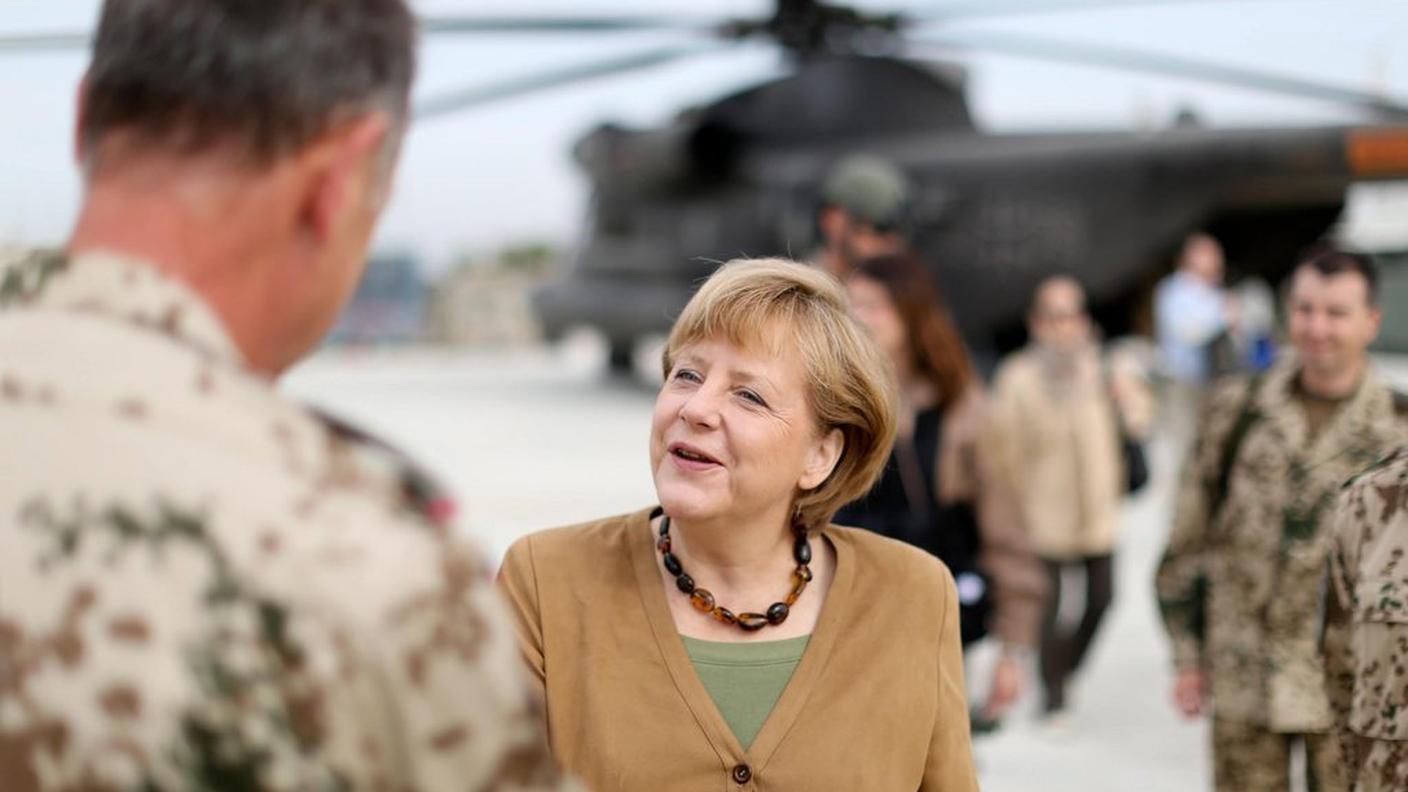merkel 10 5 13 ky.JPG