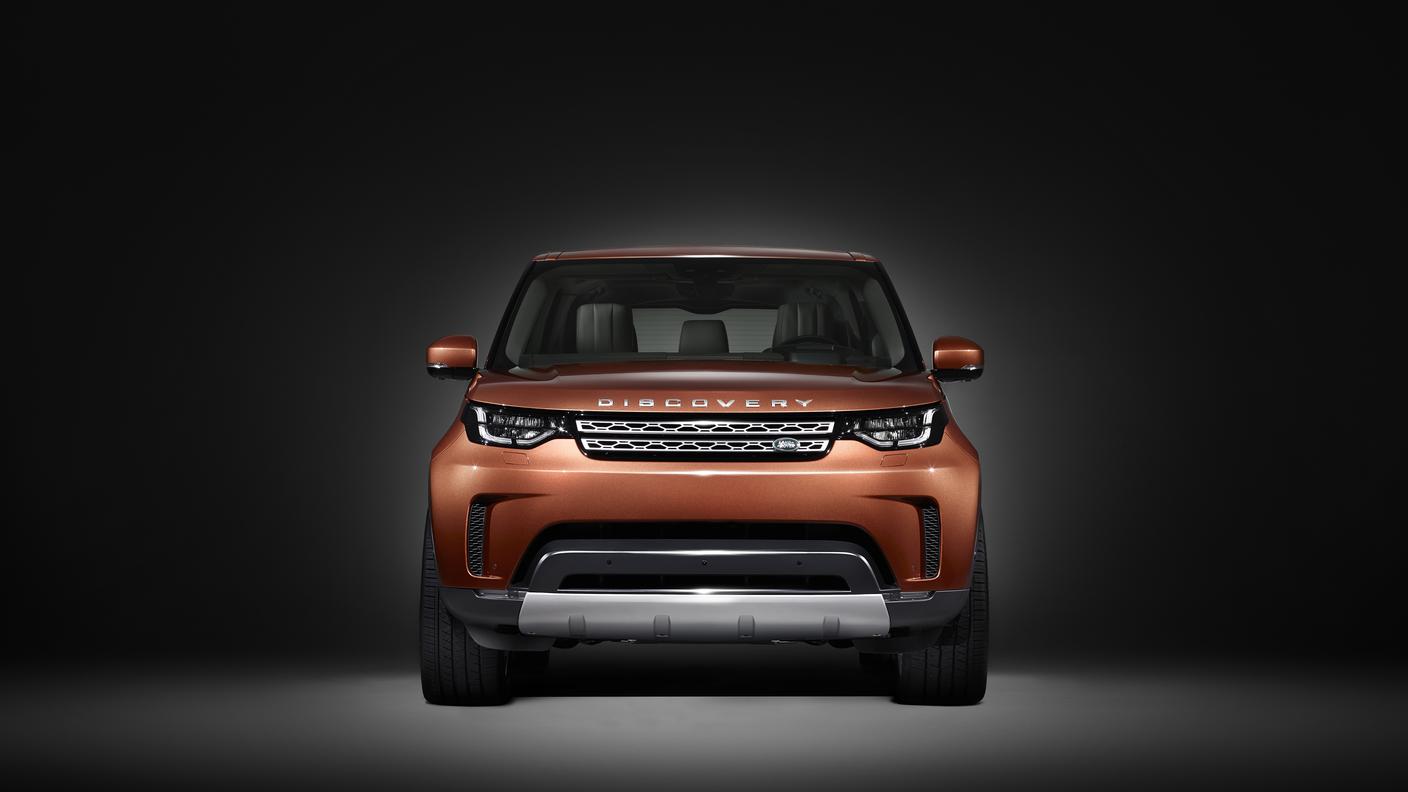 Land Rover svelerà sul suo stand a Parigi il nuovo Discovery