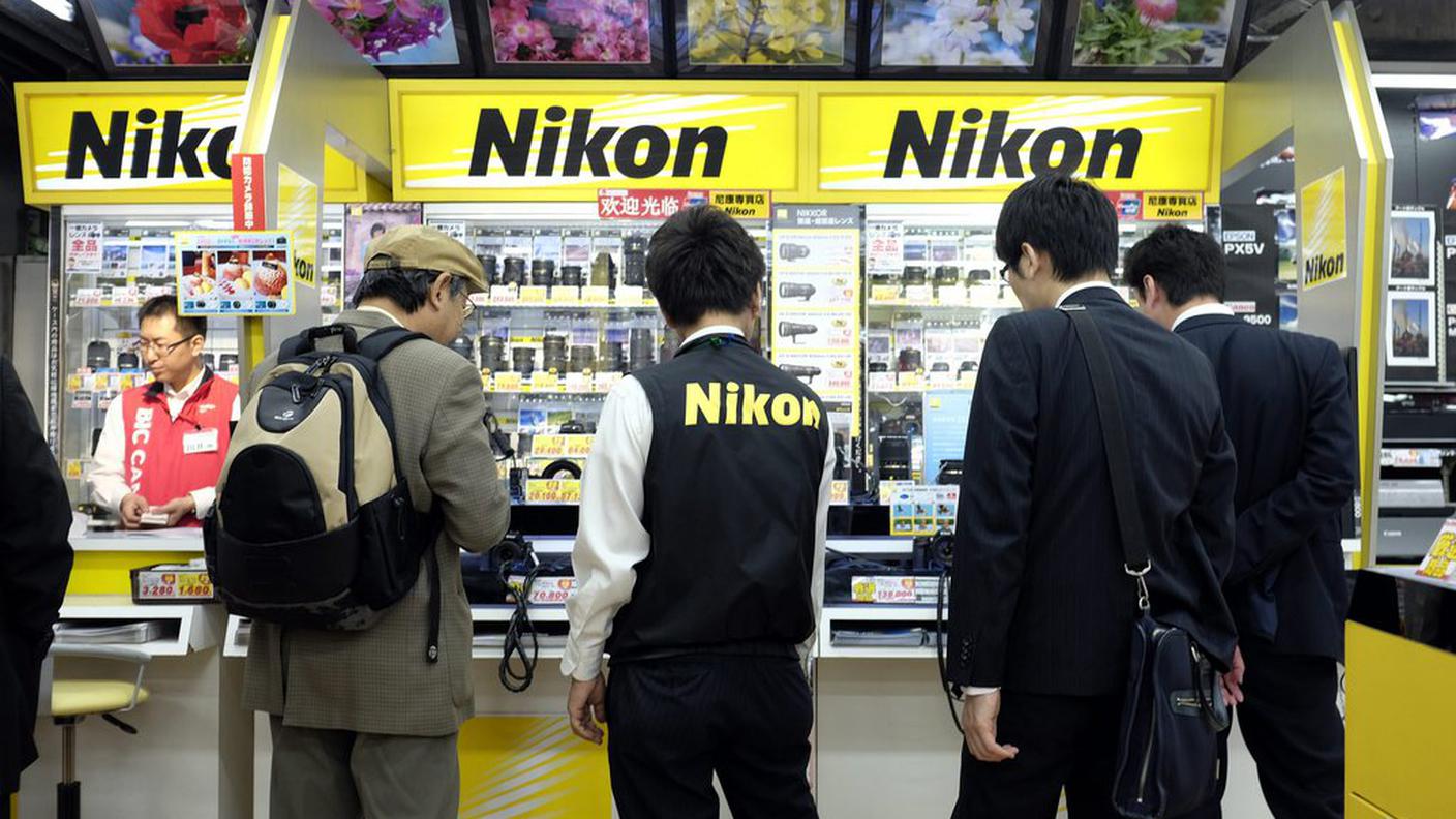 Maxi multa per la filiale elvetica di Nikon