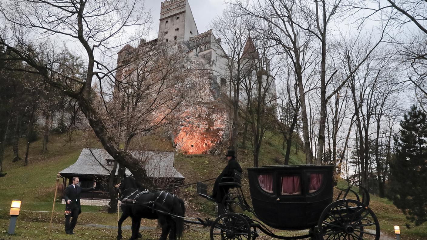 Il castello di Dracula tra le nuove esperienze di viaggio targate Airbnb