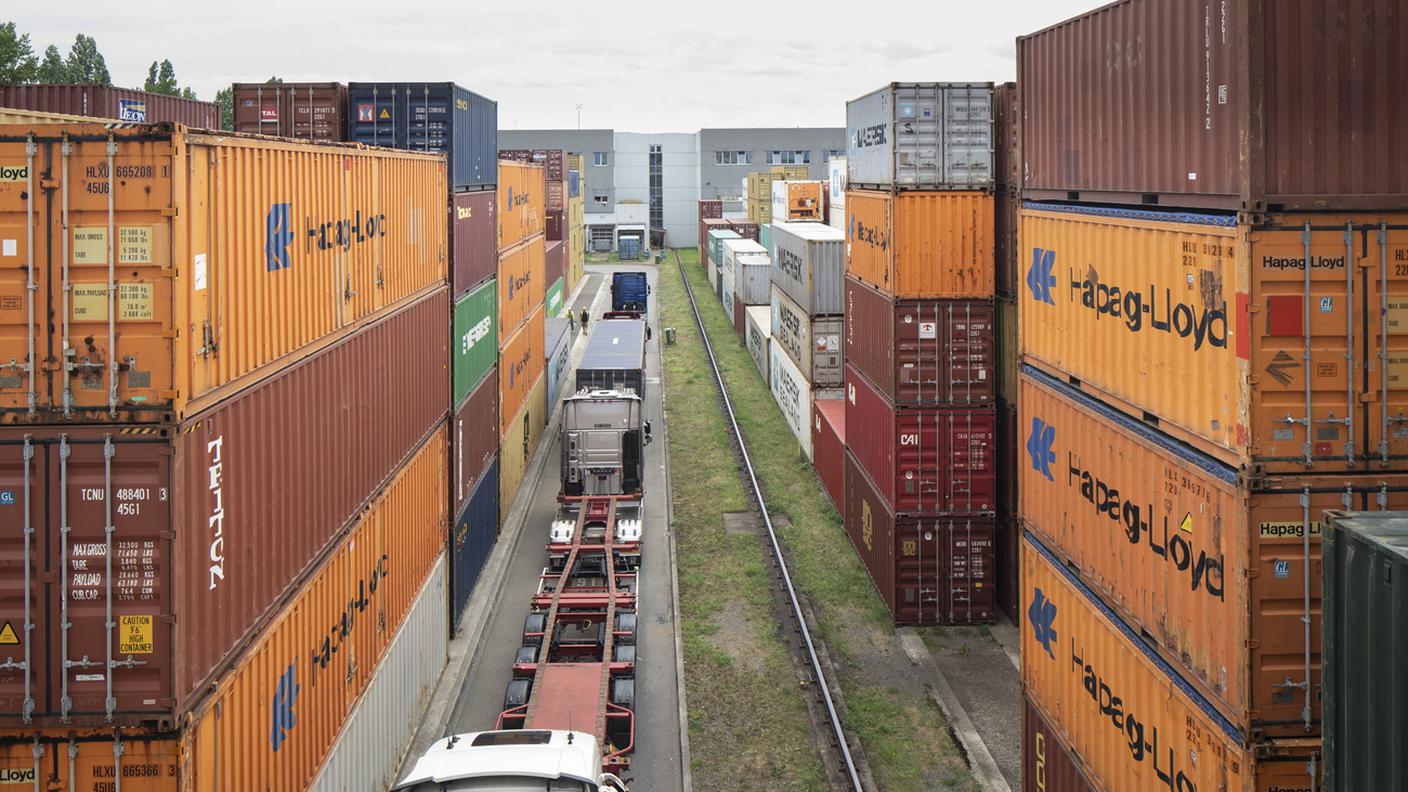 Il calo dell'export elvetico rischia di zavorrare la crescita