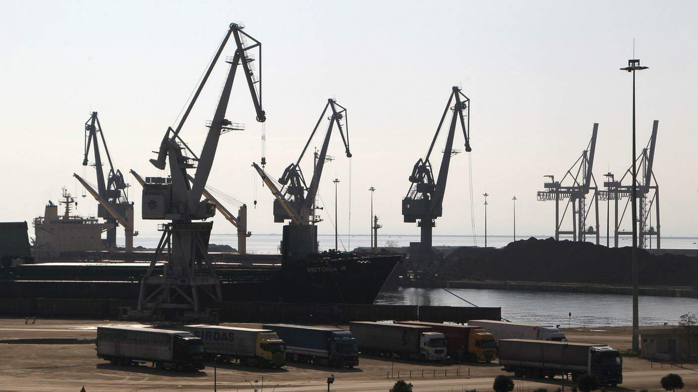 La maggioranza del porto di Salonicco finirà in mani private